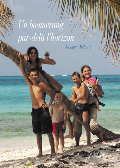 Tanguy MICHOTTE - Un boomerang par-delà l'horizon