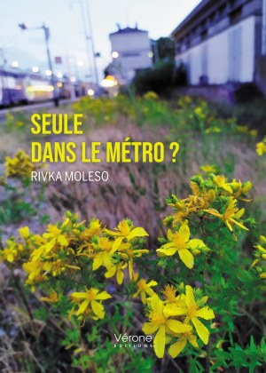RIVKA  MOLESO - Seule dans le Métro ?